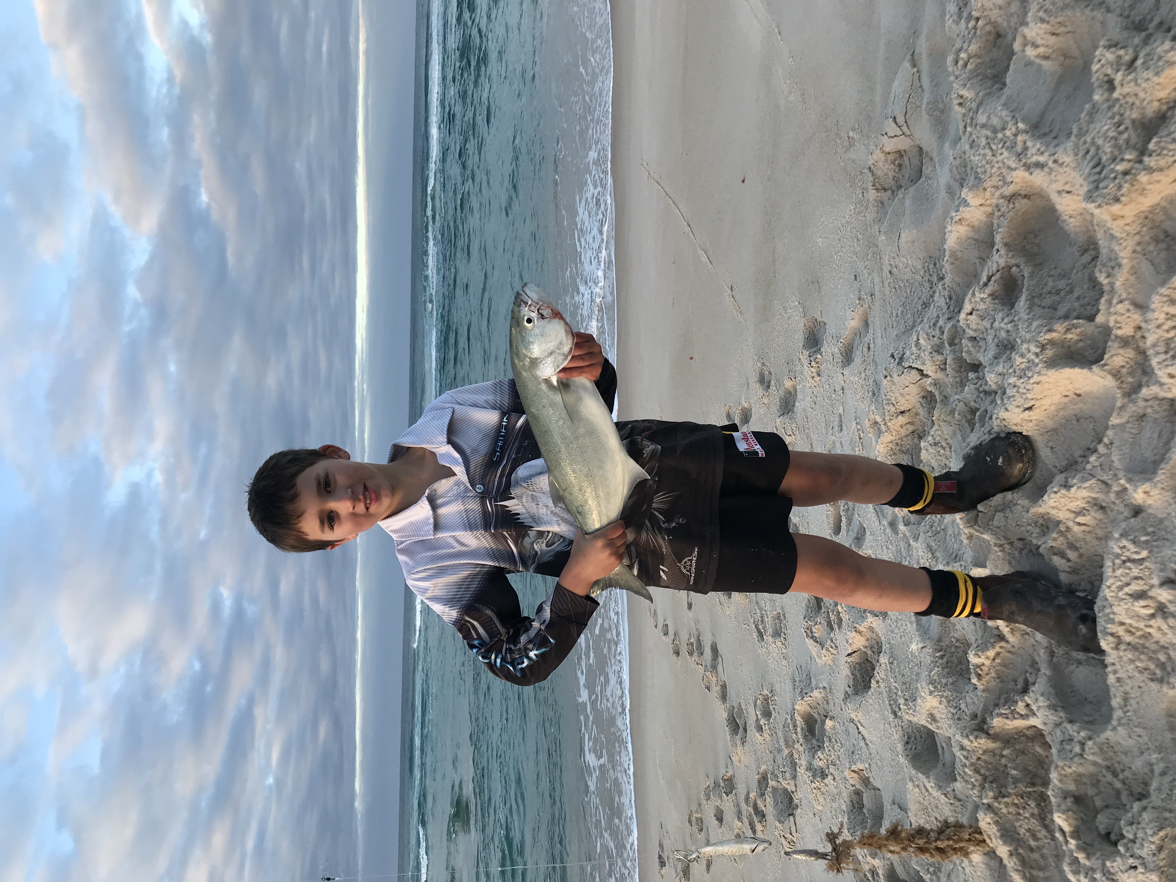 Quick camp out down the beach with kids | Fishing - Fishwrecked.com