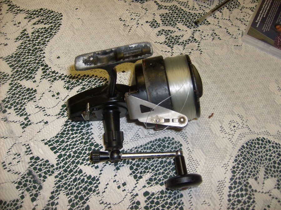 Sold at Auction: Pair of Vintage Second Gen. Mitchell 300 Spinning Reels
