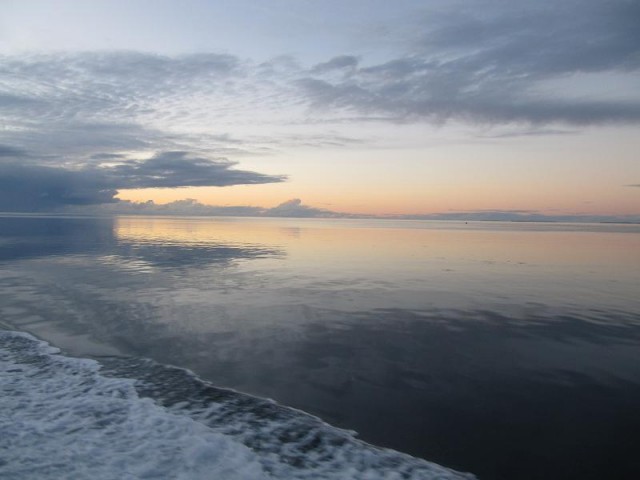 Abrolhos glass off